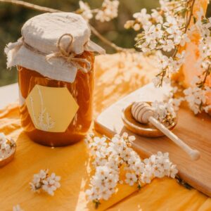 عوامل مؤثر بر میزان ساکارز در عسل